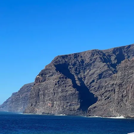 아파트 Zama Tamara *