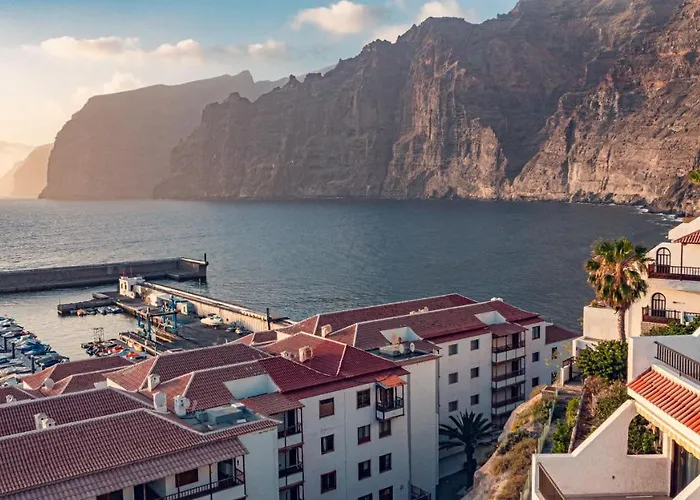 Zama Tamara * 阿坎提拉德洛斯基